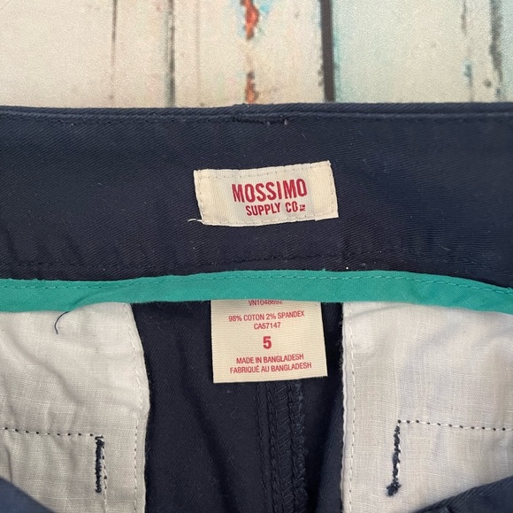 Navy blue shorts - Picture 3 of 4